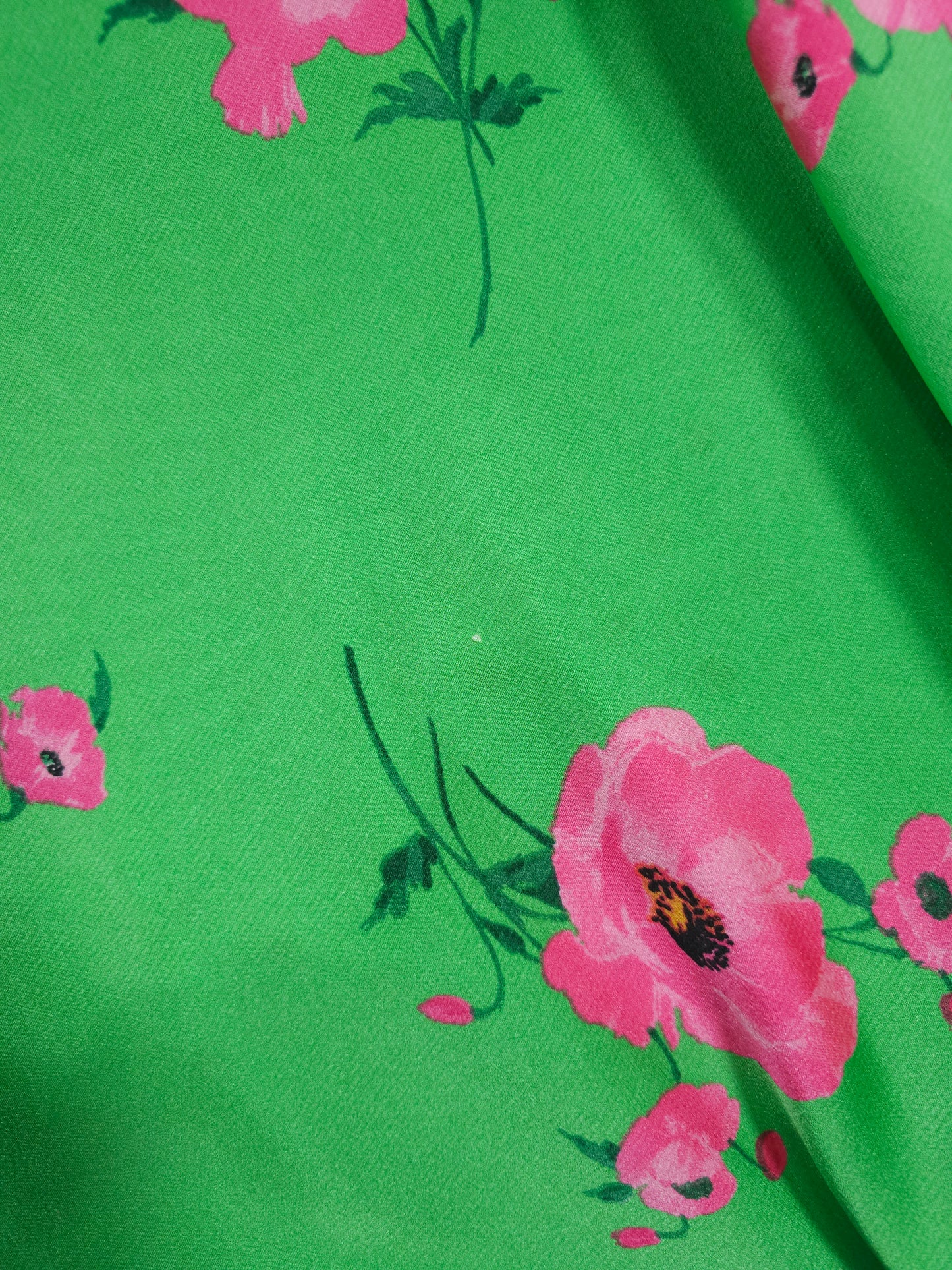 Green/Pink Small Poppy Flower Poly Satin