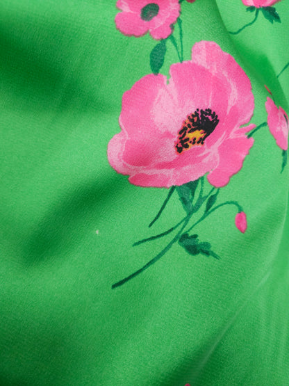 Green/Pink Small Poppy Flower Poly Satin