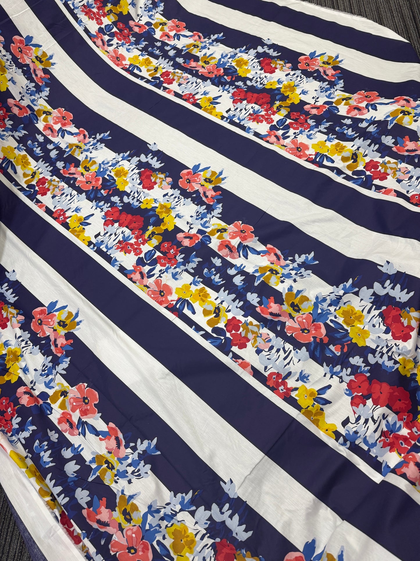 Floral Stripe 100% Cotton 88”