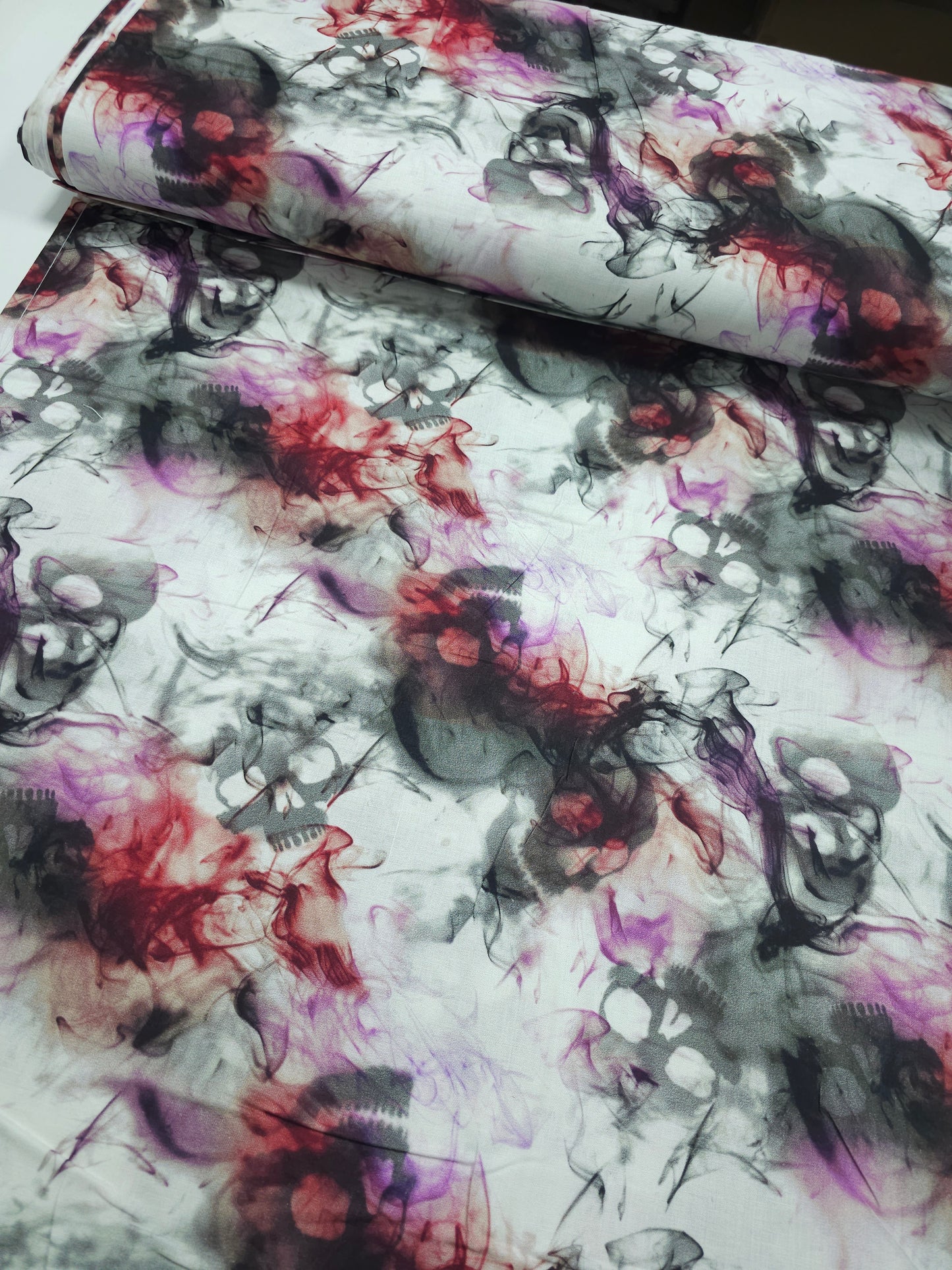 Grey/Wine/Purple Smoky Skull 100% Cotton