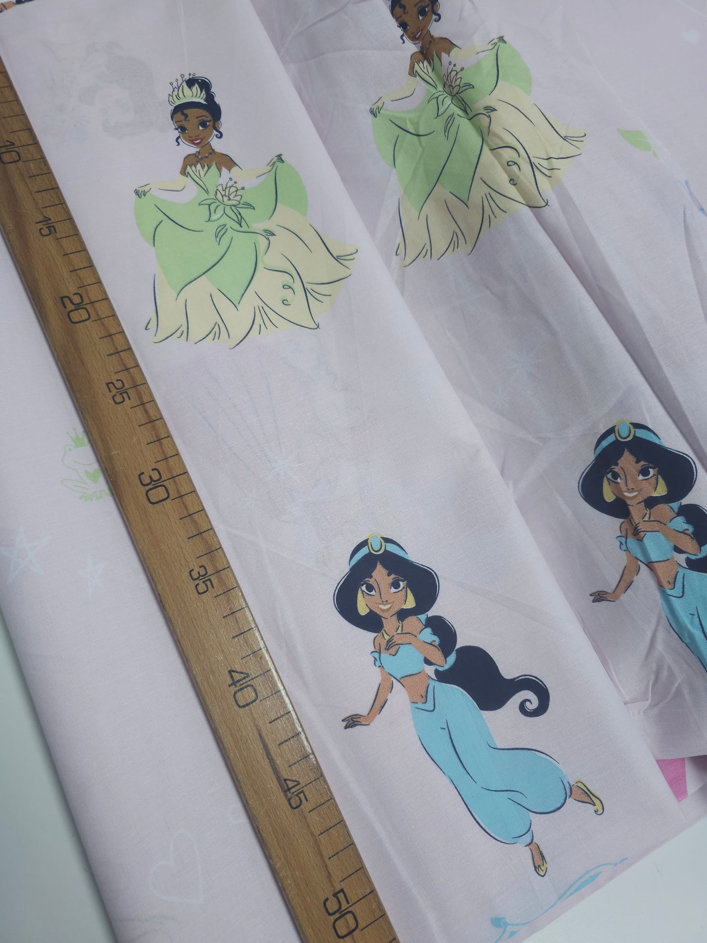 Disney Princess 100% Cotton 82"