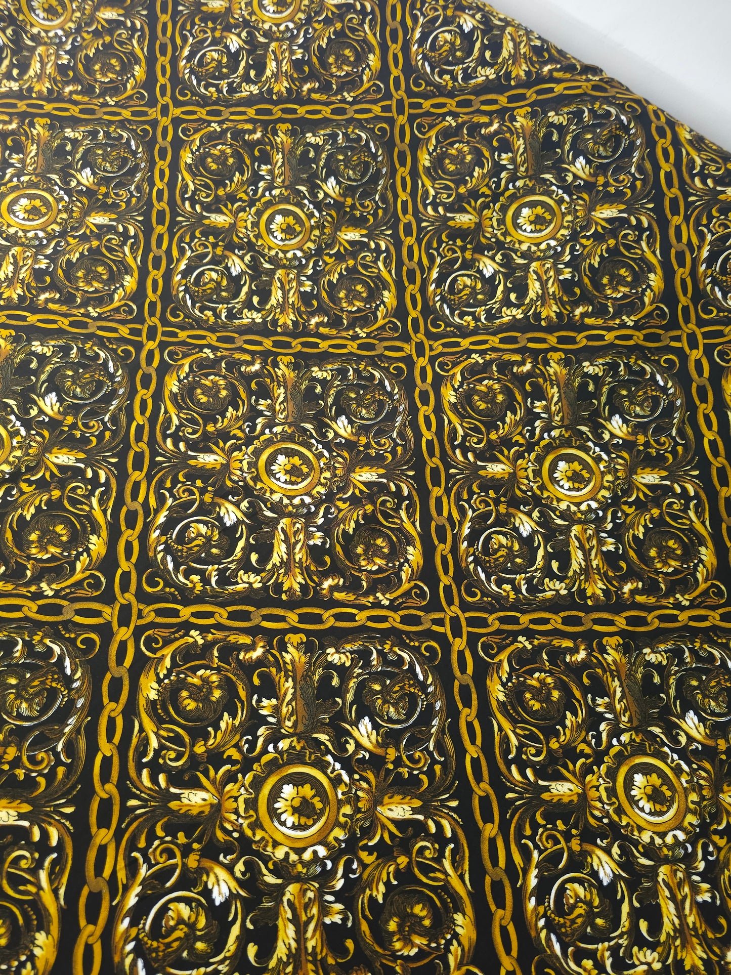 Antique Gold Damask Chain Detail Viscose