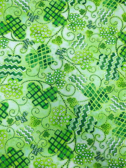 Green Patterened Clover 100% Cotton
