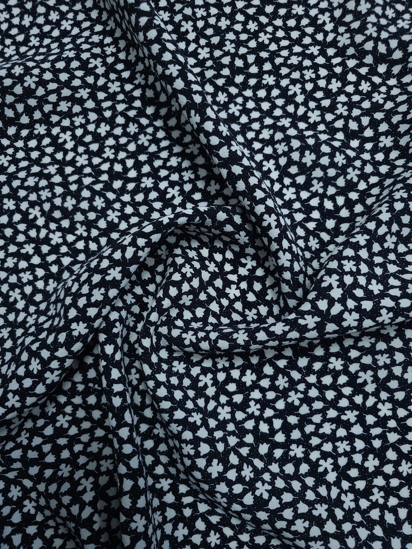 Black/White Ditsy Tulip Floral Viscose Crepe