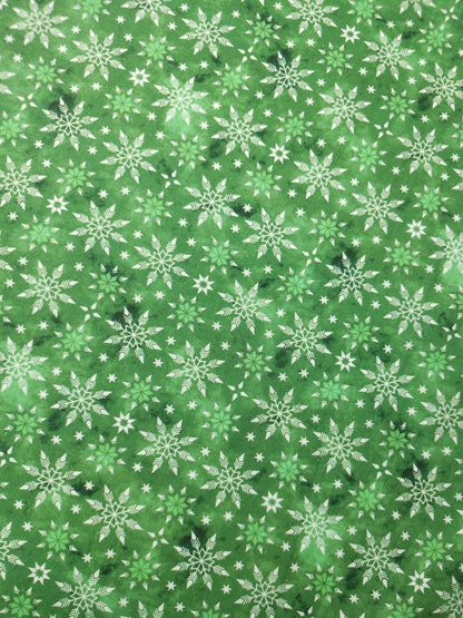 Green Snowflake 100% Cotton - Joann