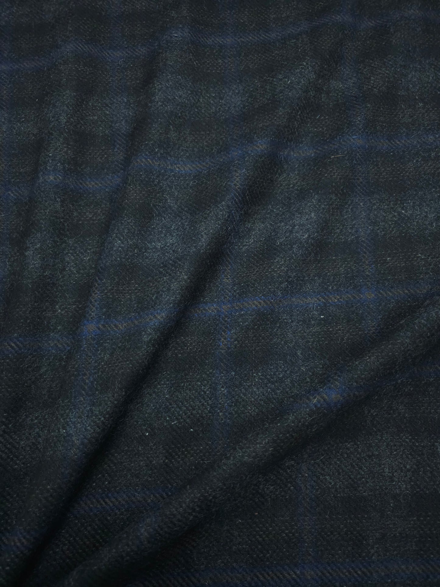 Charcoal/Blue Tartan Mediumweight Wool - 5m Piece