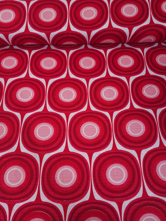 Red/Pink Squircle 100% Cotton 108"