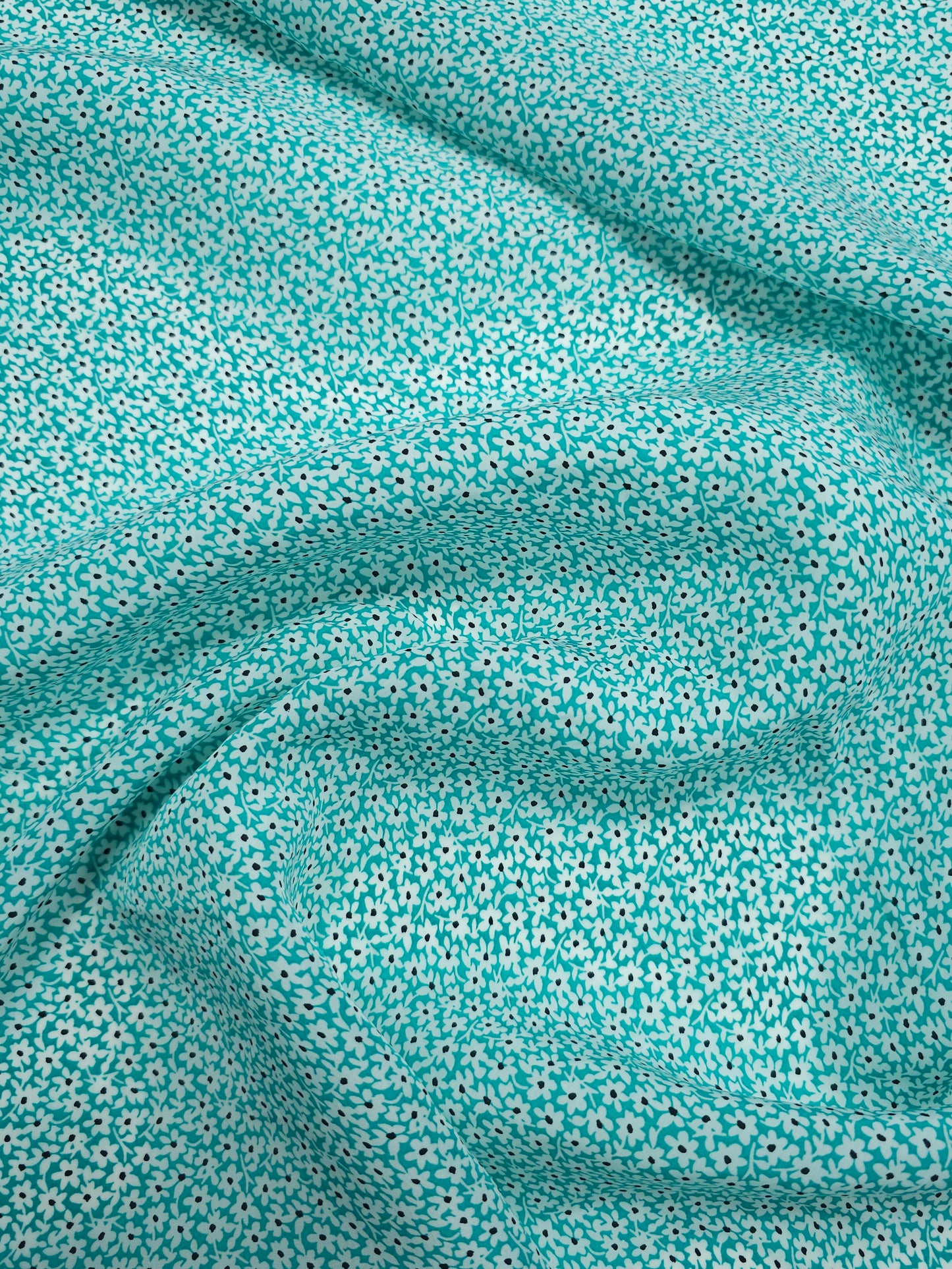 Light Teal Daisy Cupro