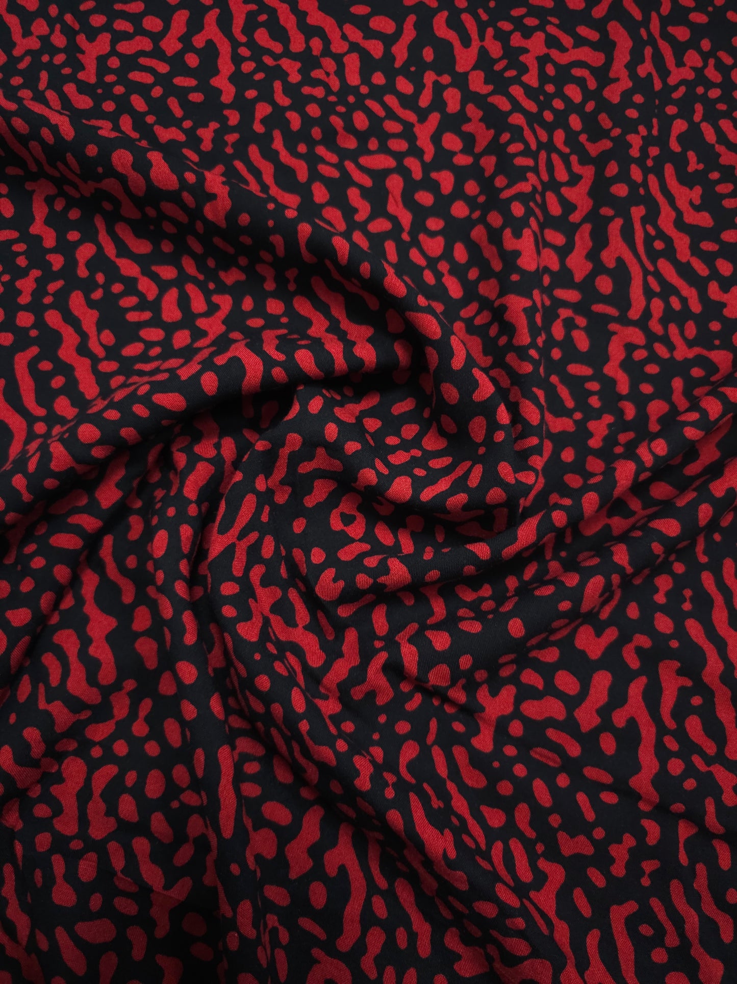 Red/Black Irregular Splodge Viscose Challis