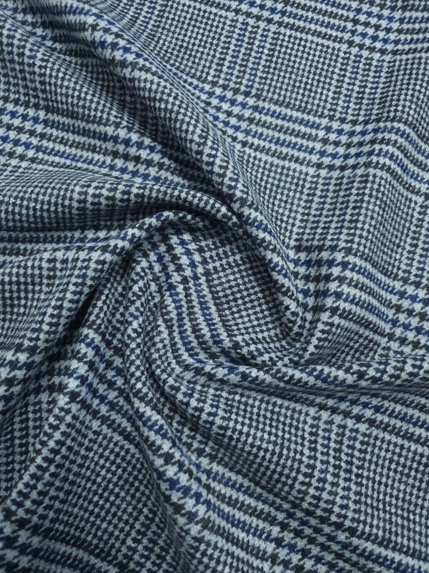 Black/Navy Dogtooth Check Mediumweight Wool