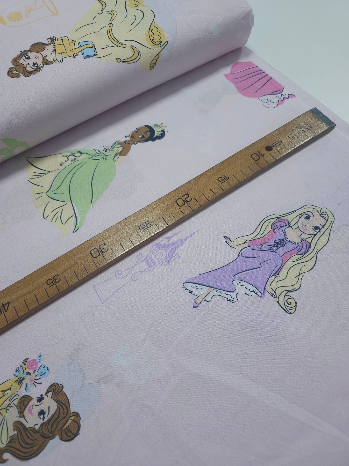 Disney Princess 100% Cotton 82"