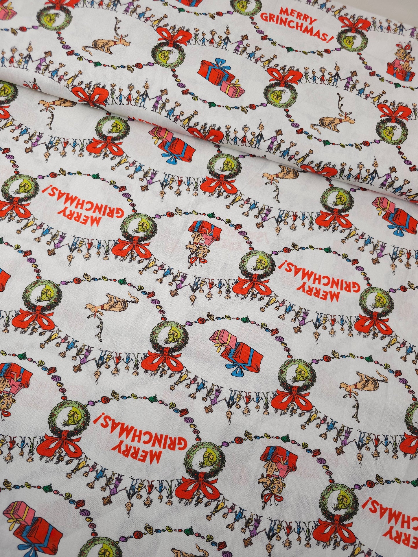 Merry Grinchmas 100% Cotton - Robert Kaufman