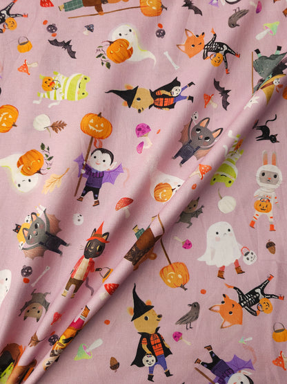 Pale Purple Trick or Treat Pals 100% Cotton - Robert Kaufman