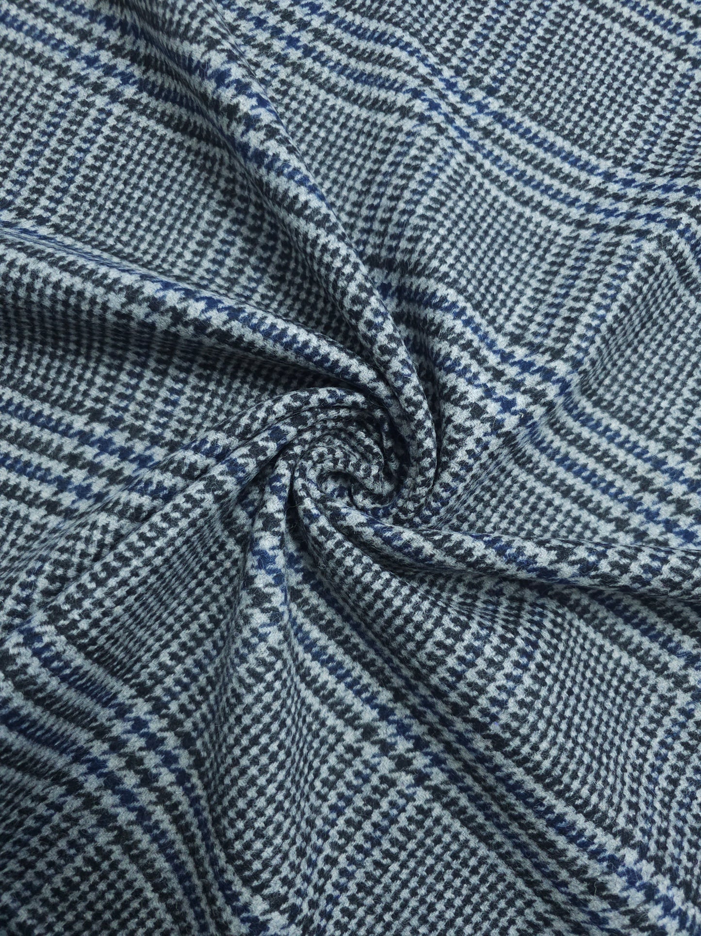 Black/Navy Dogtooth Check Mediumweight Wool